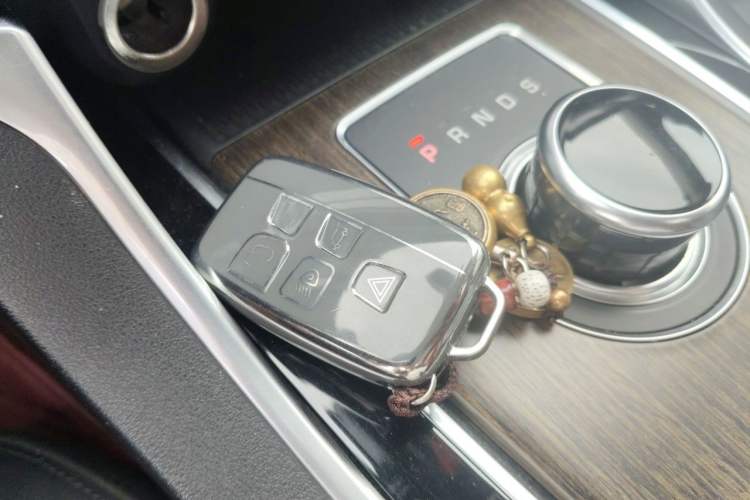 Used Jaguar XFL 2018 XFL 2.0T 200PS Elite Edition Vehicle Key