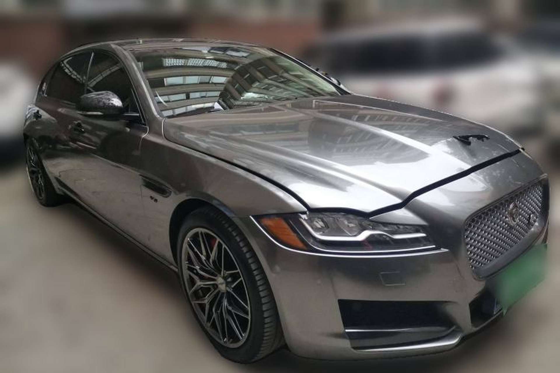 Used Jaguar XFL 2018 XFL 3.0 SC 340 PS Luxury Edition Front Right 45 Deg