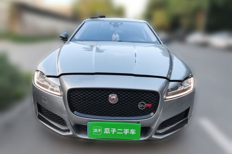 Used Jaguar XFL 2018 XFL 2.0T 250 PS Luxury Edition Front