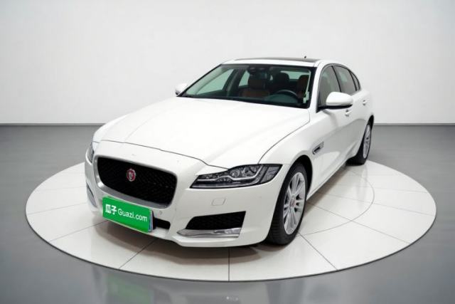 Jaguar XFL 2018 XFL 2.0T 250 PS Luxury Edition de segunda mano