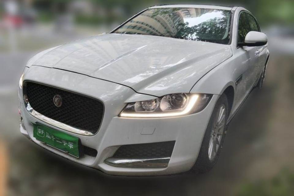Jaguar XFL 2018