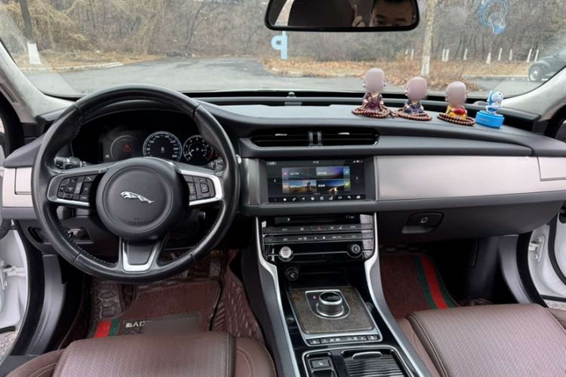 Used Jaguar XFL 2018 XFL 2.0T 250 PS Luxury Edition Audio And AC Panel
