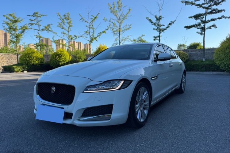 Used Jaguar XFL 2018 XFL 2.0T 250 PS Luxury Edition Guazi used car, China used car export, Used car for sale, Used cars, Cheapest cars for sale