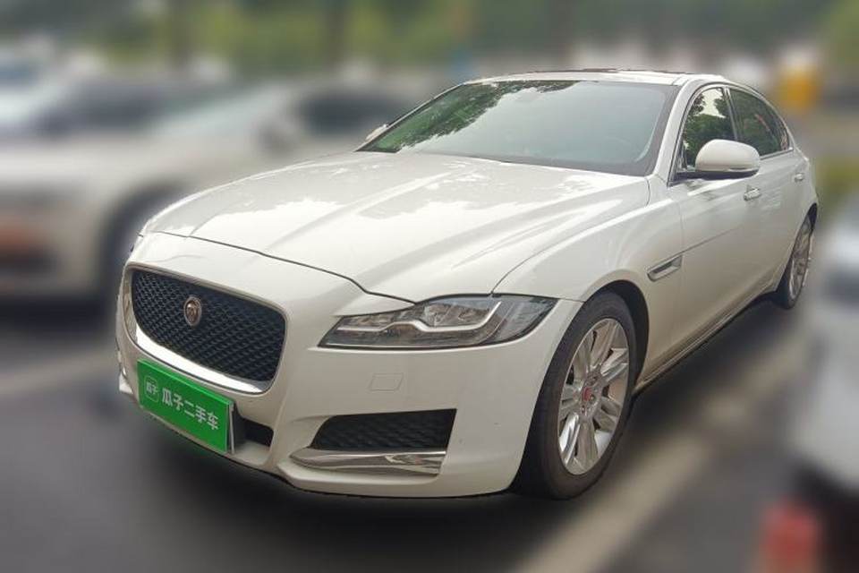 Jaguar XFL 2018
