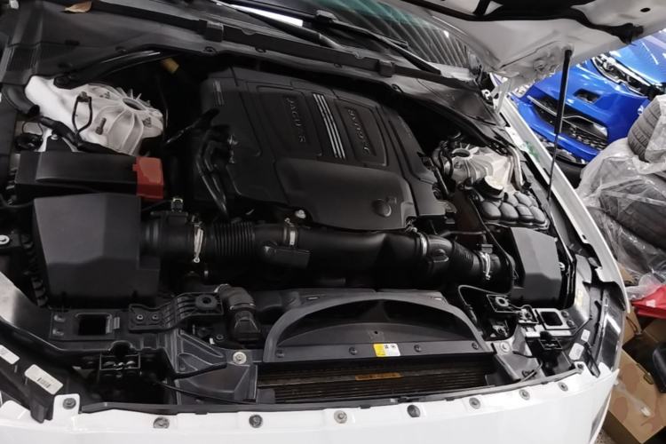 Used Jaguar XFL 2018 XFL 3.0 SC 340 PS Luxury Edition Engine Bay