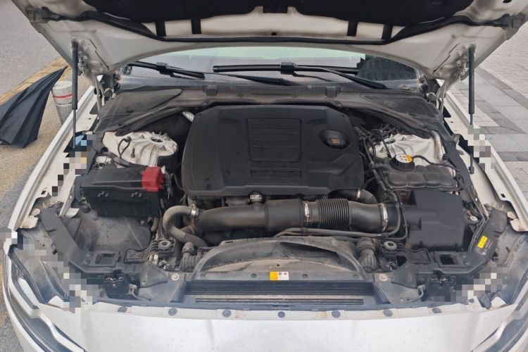 Used Jaguar XFL 2018 XFL 2.0T 250 PS Luxury Edition Engine Bay