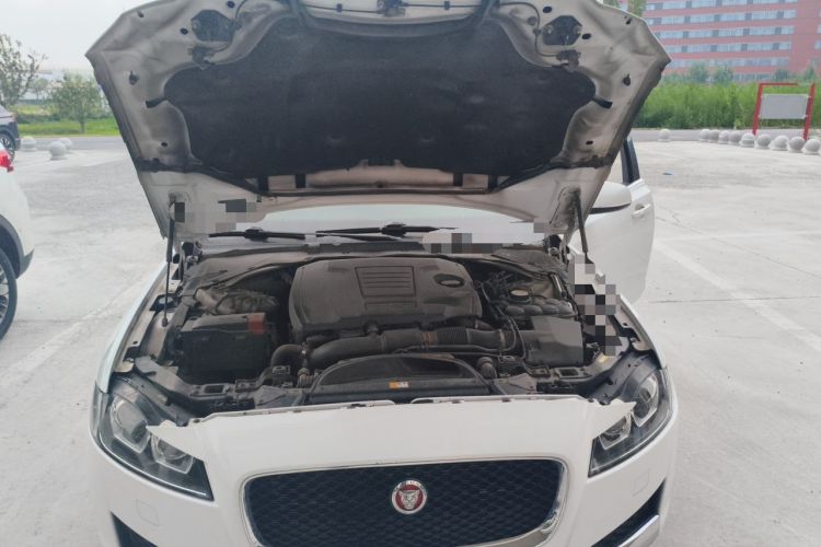 Used Jaguar XFL 2018 XFL 2.0T 200PS Elite Edition Engine Bay