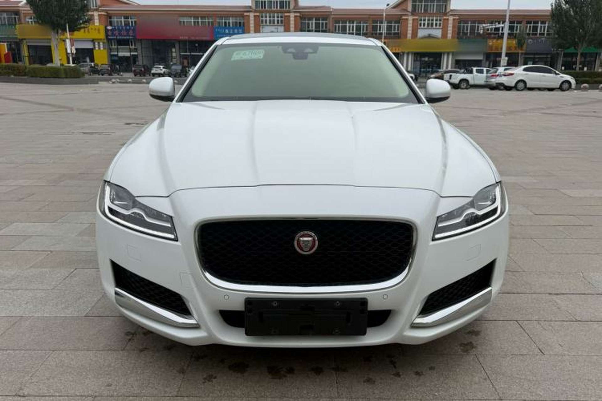 Used Jaguar XFL 2018 XFL 2.0T 250 PS Premium Edition Exterior 1