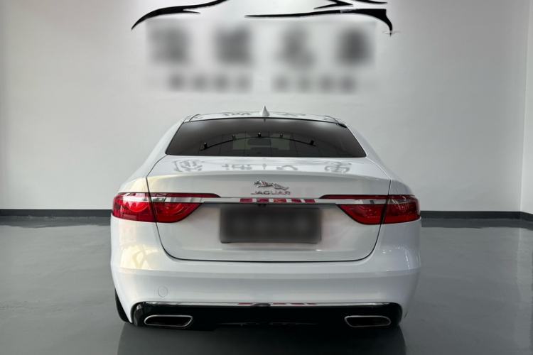 Used Jaguar XFL 2018 XFL 2.0T 250 PS Premium Edition Exterior 5