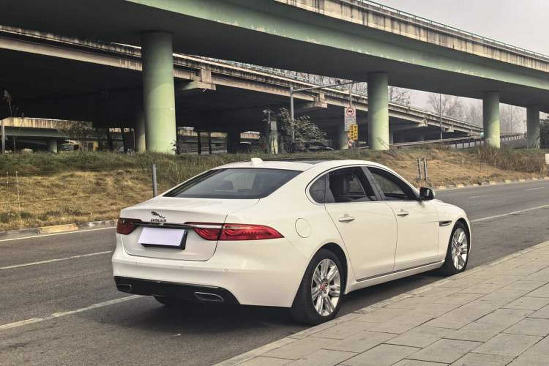 Used Jaguar XFL 2018 XFL 2.0T 250 PS Luxury Edition Exterior 7
