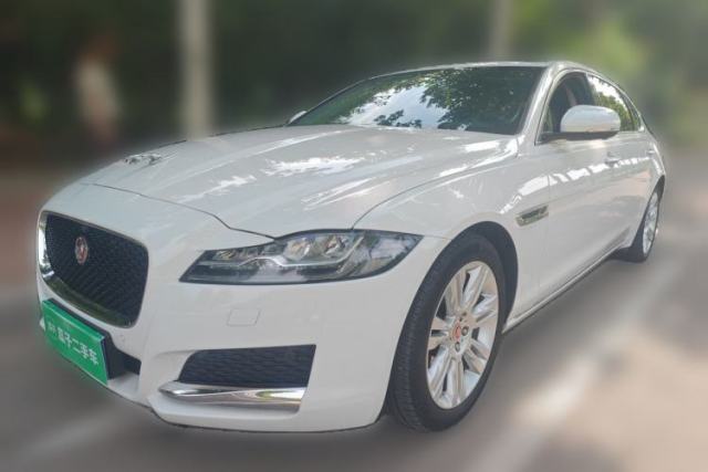 Jaguar XFL 2018 XFL 2.0T 250 PS Luxury Edition с пробегом