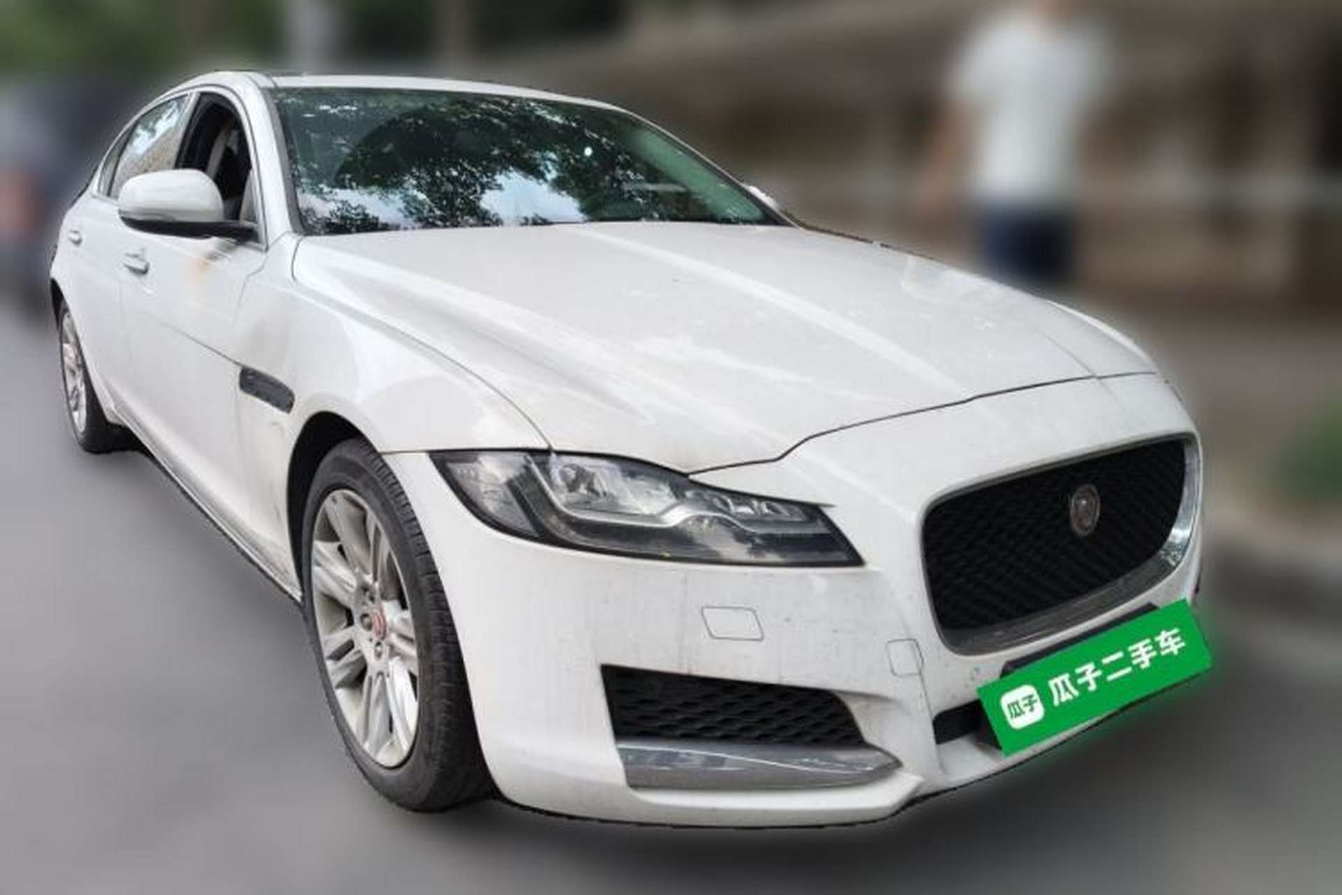 Used Jaguar XFL 2018 XFL 2.0T 250 PS Luxury Edition Front Right 45 Deg