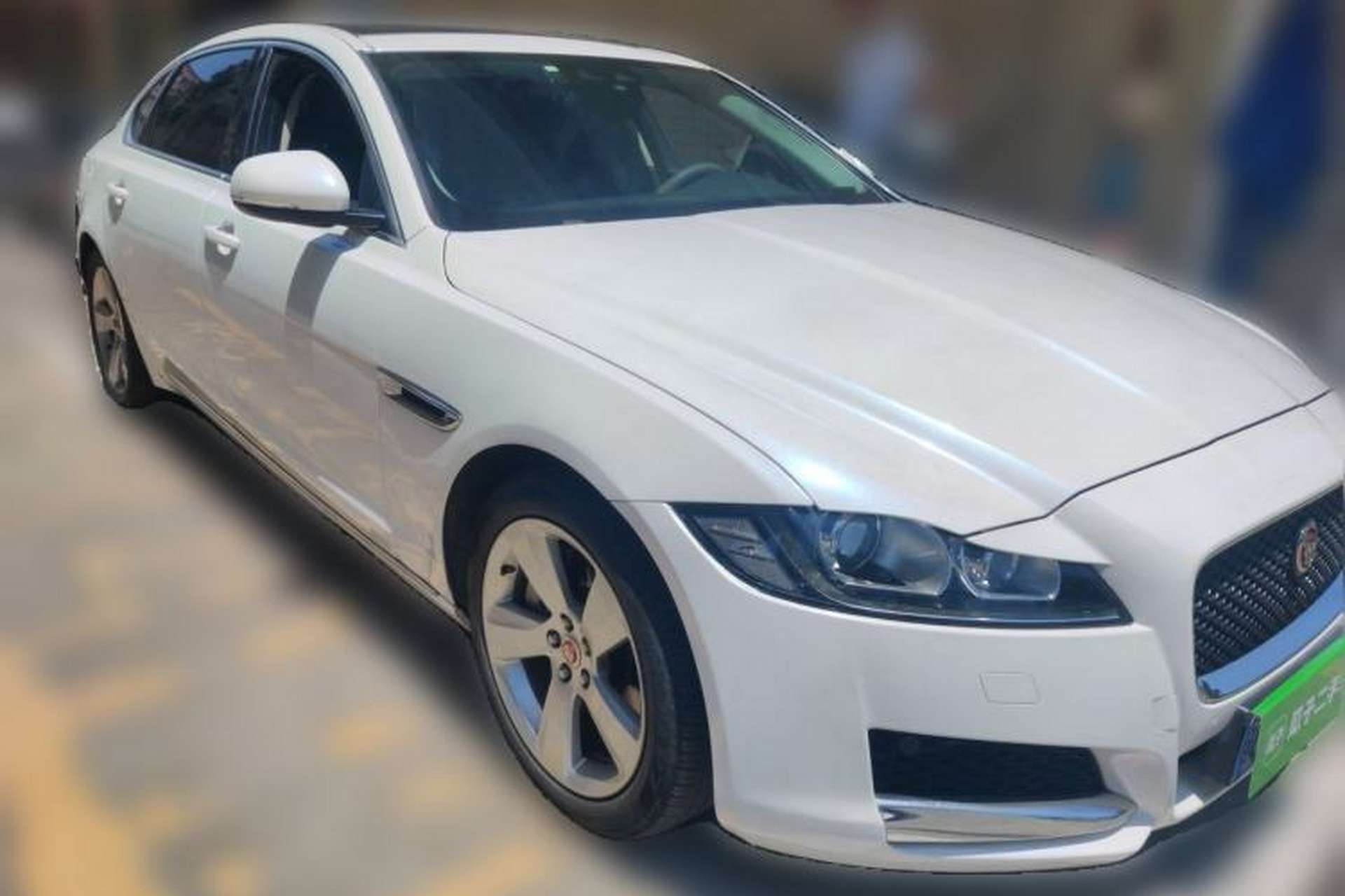 Used Jaguar XFL 2018 XFL 2.0T 200PS Elite Edition Front Right 45 Deg