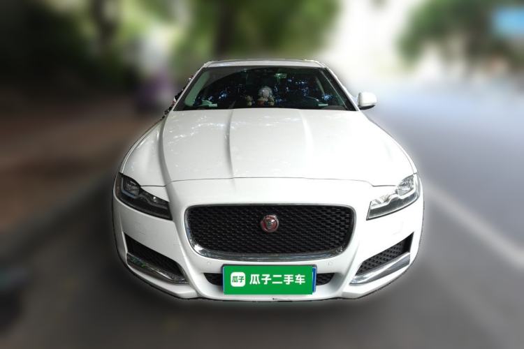 Used Jaguar XFL 2018 XFL 2.0T 250 PS Luxury Edition Front