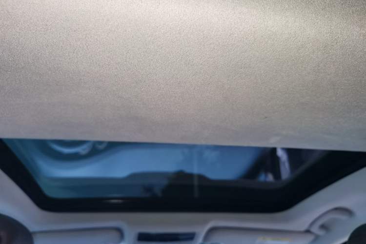 Used Jaguar XFL 2018 XFL 2.0T 250 PS Premium Edition Headliner