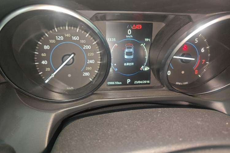 Used Jaguar XFL 2018 XFL 2.0T 200PS Elite Edition Instrument Cluster