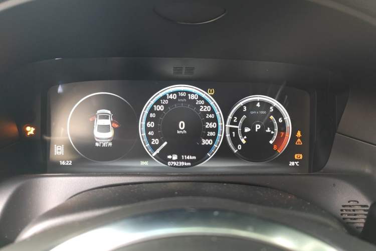 Used Jaguar XFL 2018 XFL 2.0T 250 PS Luxury Edition Instrument Cluster