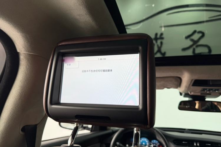 Used Jaguar XFL 2018 XFL 2.0T 250 PS Premium Edition Interior 7
