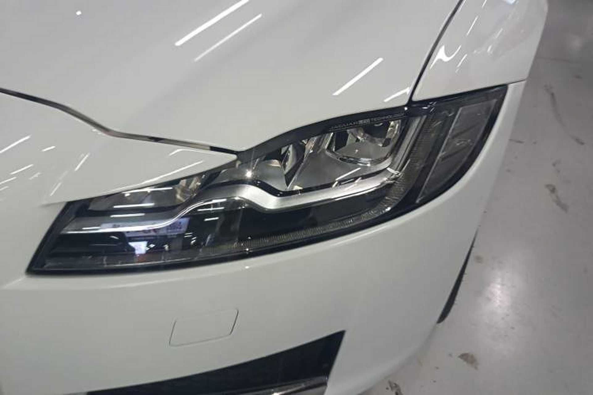Used Jaguar XFL 2018 XFL 2.0T 250 PS Luxury Edition Left Front Headlight