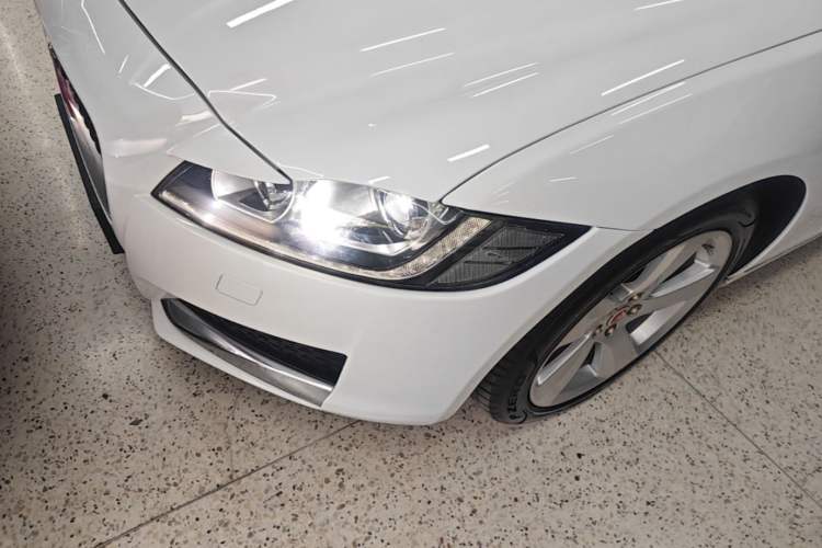 Used Jaguar XFL 2018 XFL 2.0T 200PS Elite Edition Left Front Headlight