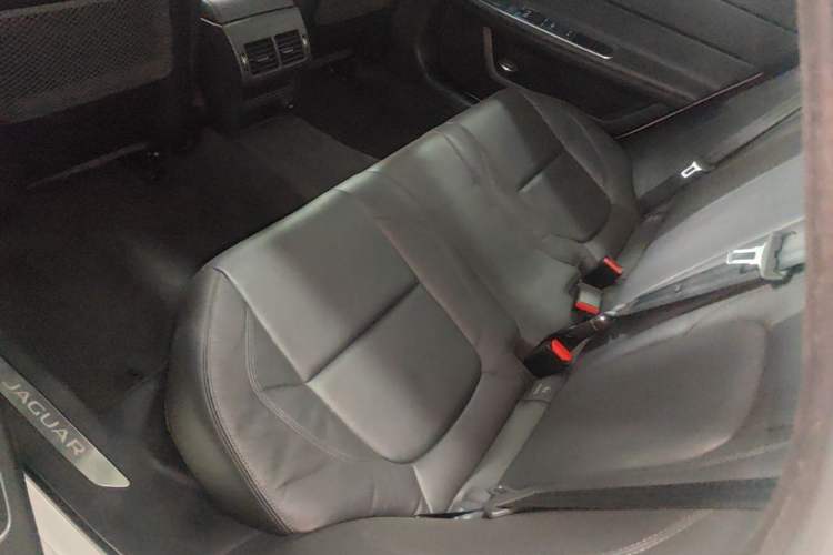 Used Jaguar XFL 2018 XFL 2.0T 200PS Elite Edition Left Rear Seat