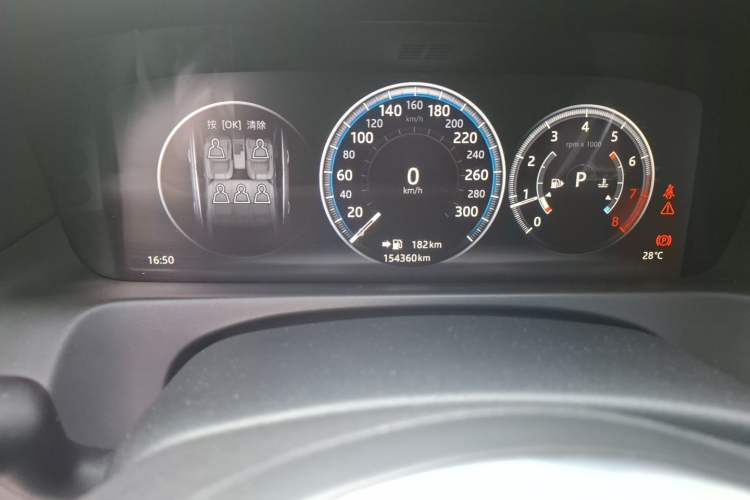 Used Jaguar XFL 2018 XFL 2.0T 250 PS Luxury Edition Odometer Close Up