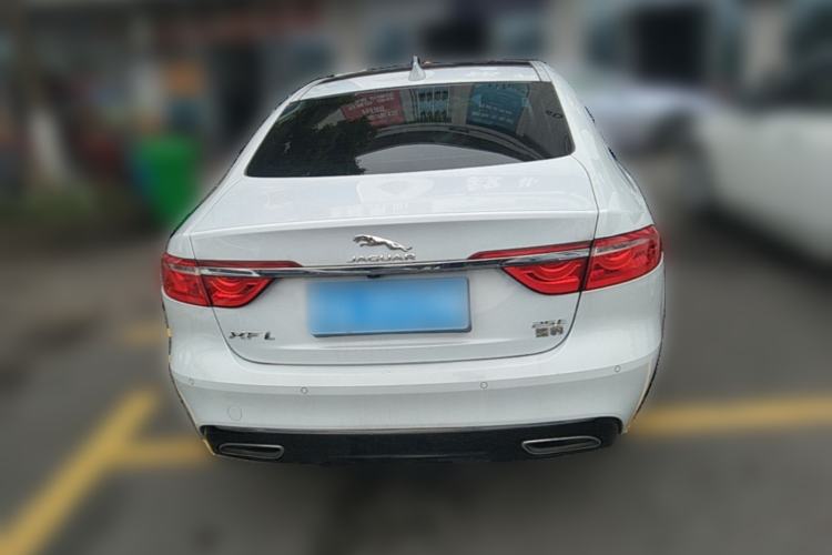Used Jaguar XFL 2018 XFL 2.0T 250 PS Luxury Edition Rear