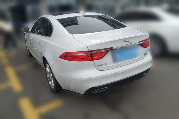Used Jaguar XFL 2018 XFL 2.0T 250 PS Luxury Edition Rear Left 45 Deg