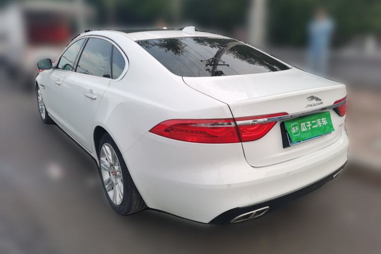 Used Jaguar XFL 2018 XFL 2.0T 250 PS Premium Edition Rear Left 45 Deg