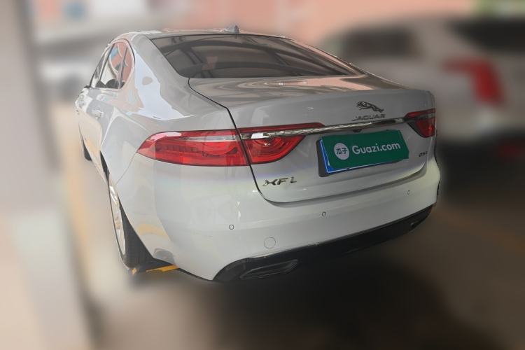 Used Jaguar XFL 2018 XFL 2.0T 250 PS Luxury Edition Rear Left 45 Deg