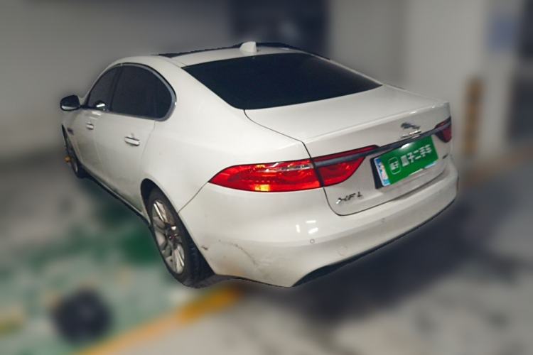 Used Jaguar XFL 2018 XFL 2.0T 250 PS Luxury Edition Rear Left 45 Deg