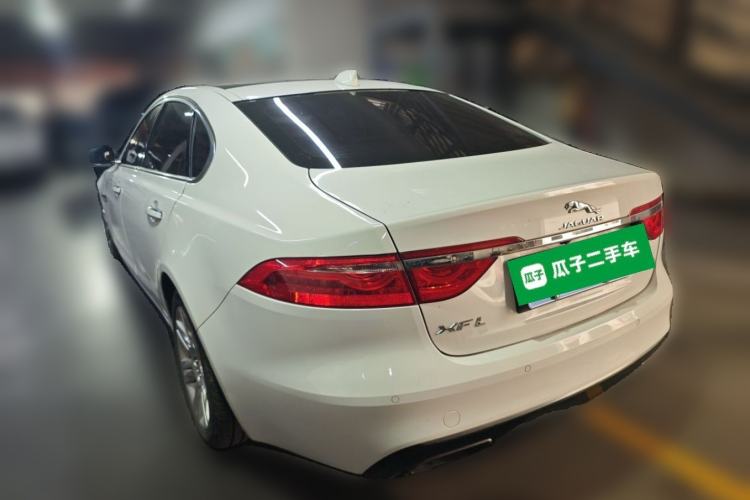 Used Jaguar XFL 2018 XFL 2.0T 250 PS Luxury Edition Rear Left 45 Deg