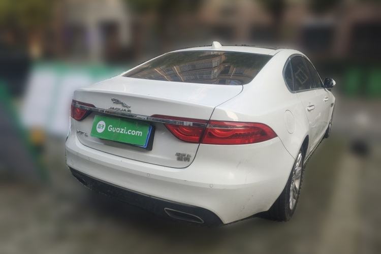 Used Jaguar XFL 2018 XFL 2.0T 250 PS Luxury Edition Rear Right 45 Deg