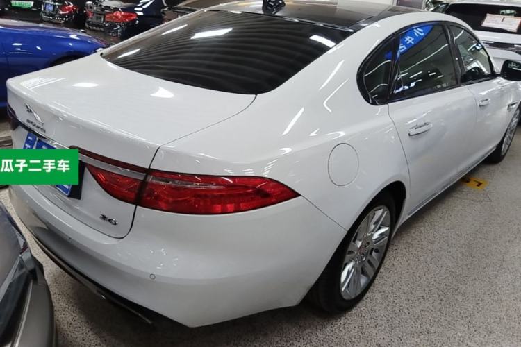 Used Jaguar XFL 2018 XFL 3.0 SC 340 PS Luxury Edition Rear Right 45 Deg