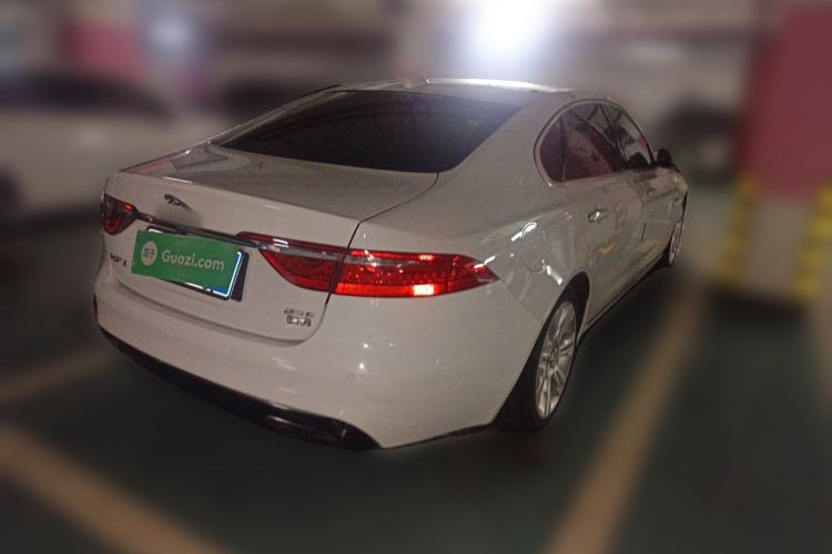 Used Jaguar XFL 2018 XFL 2.0T 250 PS Luxury Edition Rear Right 45 Deg