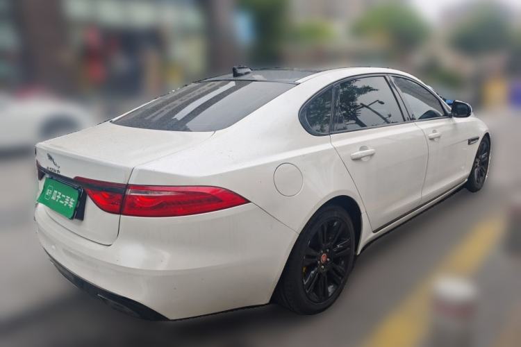 Used Jaguar XFL 2018 XFL 2.0T 250 PS Luxury Edition Rear Right 45 Deg