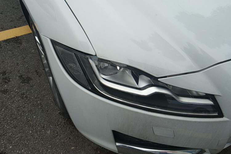 Used Jaguar XFL 2018 XFL 2.0T 250 PS Luxury Edition Right Front Headlight