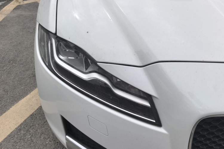 Used Jaguar XFL 2018 XFL 2.0T 250 PS Luxury Edition Right Front Headlight