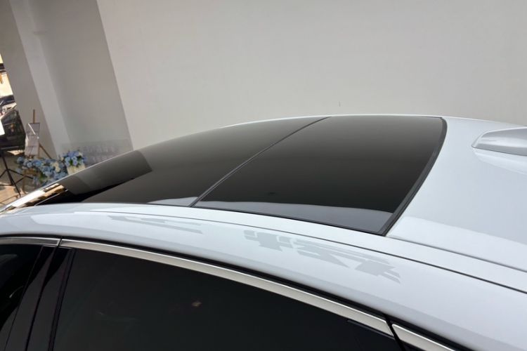Used Jaguar XFL 2018 XFL 2.0T 200PS Elite Edition Roof