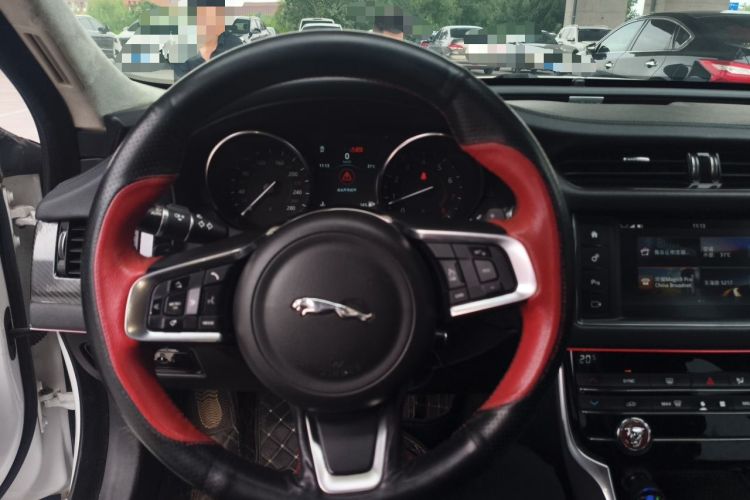 Used Jaguar XFL 2018 XFL 2.0T 200PS Elite Edition Steering Wheel