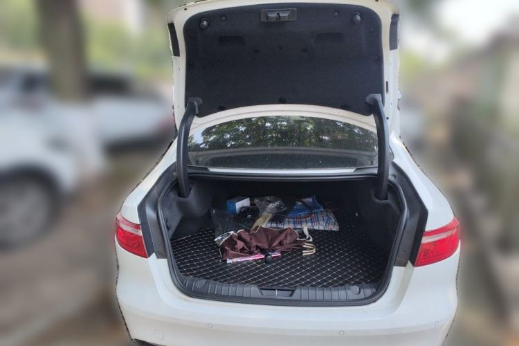 Used Jaguar XFL 2018 XFL 2.0T 200PS Elite Edition Trunk
