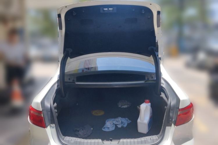 Used Jaguar XFL 2018 XFL 2.0T 200PS Elite Edition Trunk