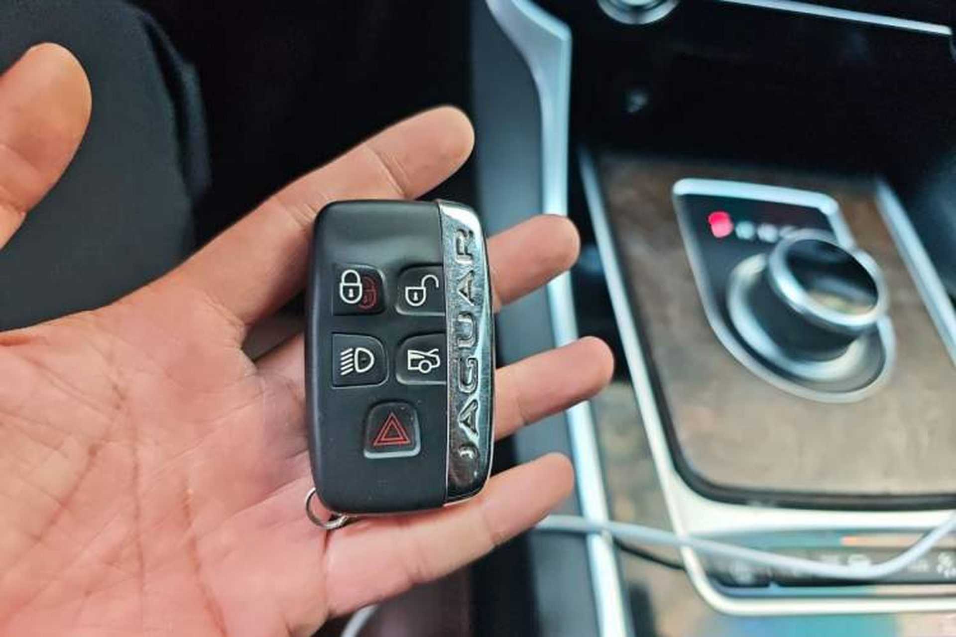 Used Jaguar XFL 2018 XFL 2.0T 250 PS Luxury Edition Vehicle Key