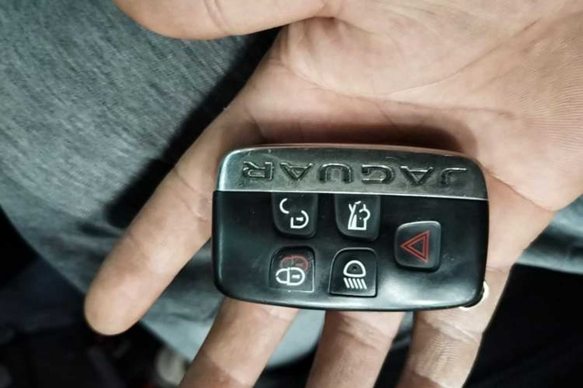 Used Jaguar XFL 2018 XFL 3.0 SC 340 PS Luxury Edition Vehicle Key