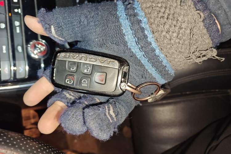 Used Jaguar XFL 2018 XFL 2.0T 200PS Elite Edition Vehicle Key