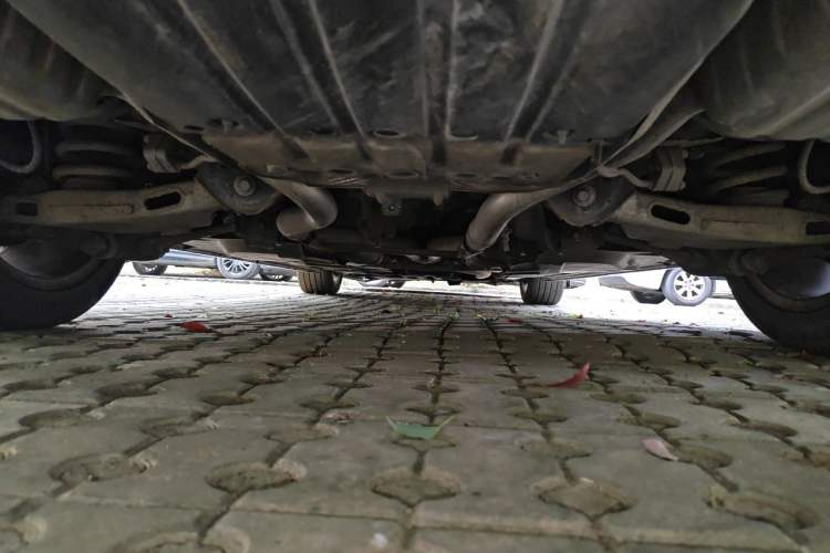 Used Jaguar XFL 2019 XFL 2.0T 200 PS Two-Wheel-Drive Elite Edition Chassis Rear
