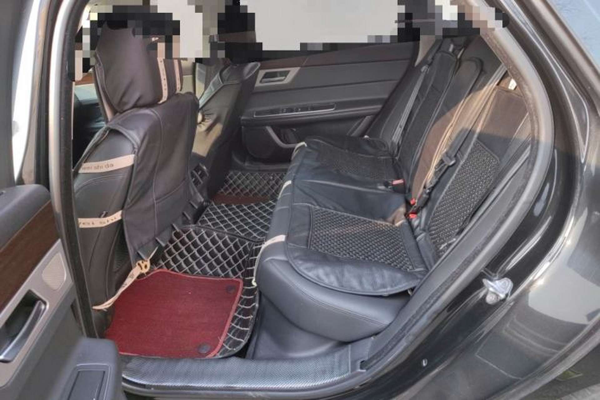 Used Jaguar XFL 2019 XFL 2.0T 200 PS Two-Wheel-Drive Elite Edition Left Rear Seat
