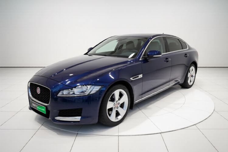 Used Jaguar XFL 2019 XFL 2.0T 200 PS Two-Wheel-Drive Elite Edition Guazi used car, China used car export, Used car for sale, Used  cars, Cheapest cars for sale