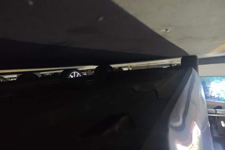 Used Jaguar XFL 2019 XFL 2.0T 200PS Two-Wheel-Drive Luxury Edition Chassis Rear Left