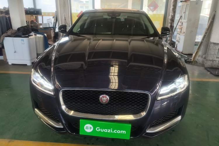 Used Jaguar XFL 2019 XFL 2.0T 250 PS Two-Wheel-Drive Luxury Edition Front